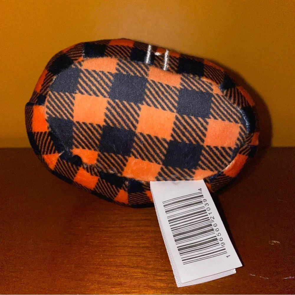 Omar the Bear in Plaid Shirt Squishmallow 5" - Picture 7 of 7
